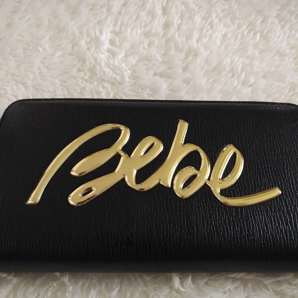 bebe Gianna Black🖤 Wristlet Wallet - NWT
